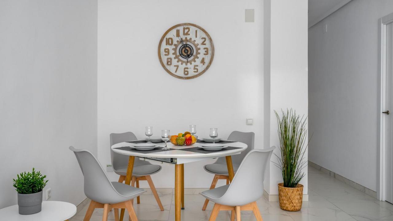 Miraflores Family With Pool By Costarentals - Ref 146 Appartement