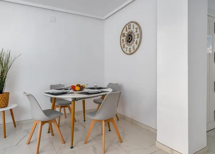 Miraflores Family Apartment With Pool By Costarentals - Ref 146